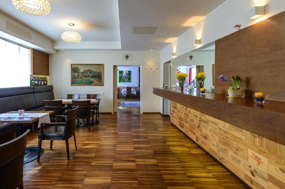 Hotel Restaurant Auerhahn Σάλτσμπουργκ Εξωτερικό φωτογραφία